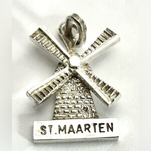 Vintage charm sterling silver- St.Maarten